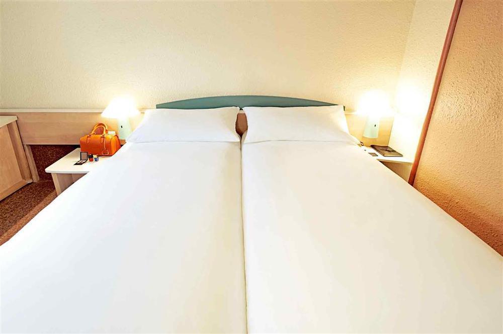 Ibis Saint Gratien - Enghien-Les-Bains Hotel Habitación foto